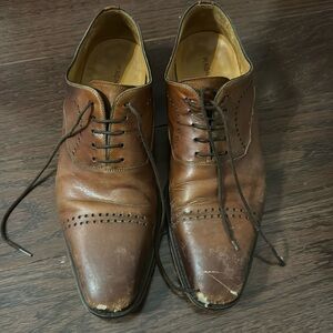 Magnanni men’s Zalo shoes. Size 7.5 in Cognac. In need of some TLC.  With box.